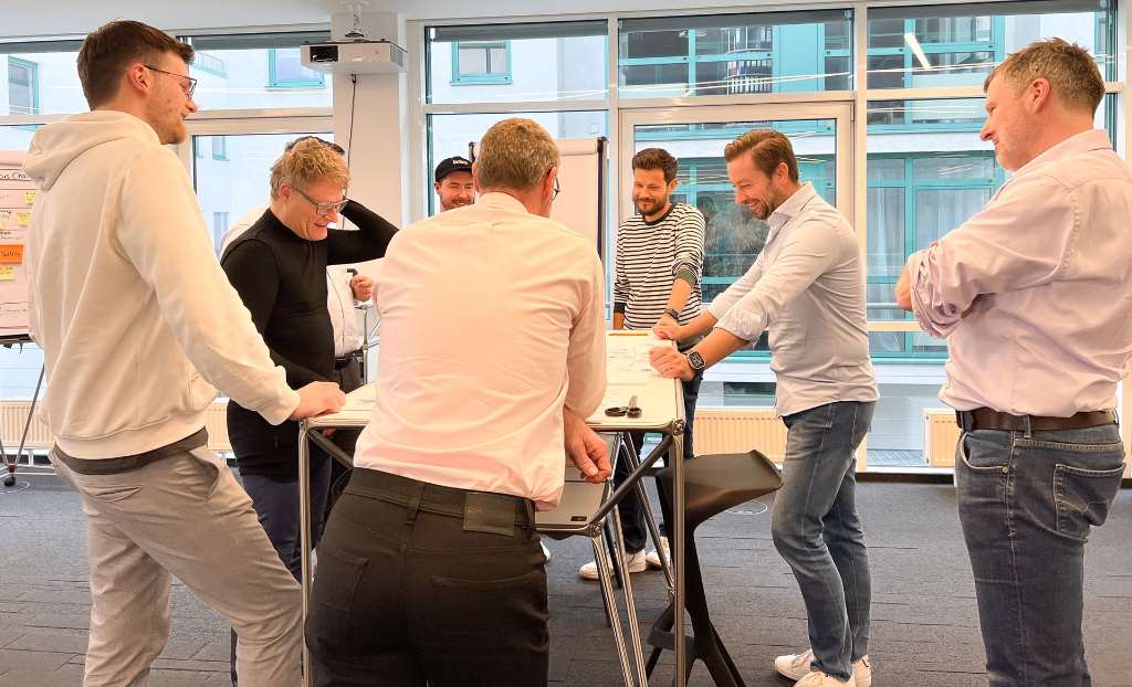 8 people design their own agile organization at wibas.