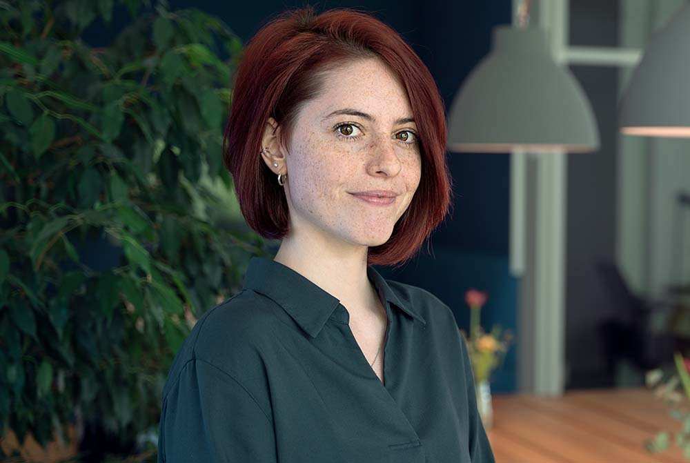 Portrait von Julia Stiegelmayer